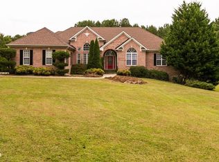 120 Virginia Pl, Fayetteville, GA 30214