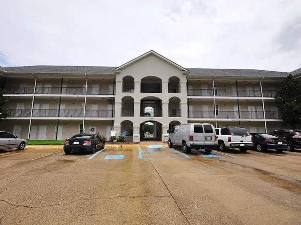 12386 River Highlands Dr Unit I, Saint Amant, LA 70774