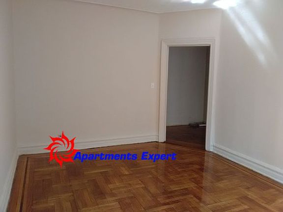 3rd image of 1104 Manor Ave APT 4G