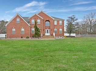 1 Sarah Ct, Jackson, NJ 08527