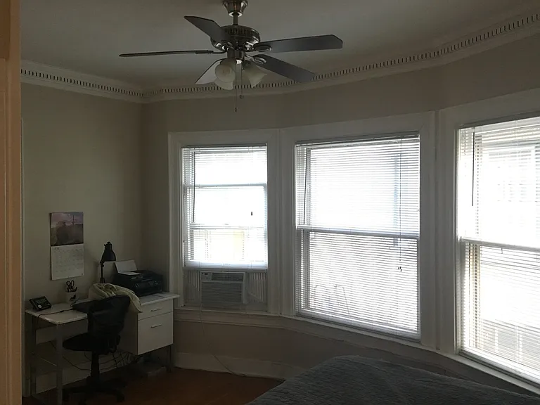 Buckingham St — Photo 3