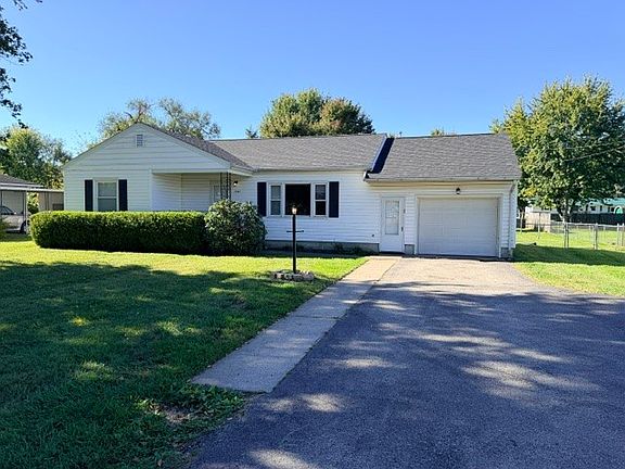 2nd image of 1744 Wayne Rd