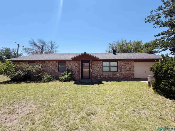 1011 W Idaho Ave, Hobbs, NM 88242