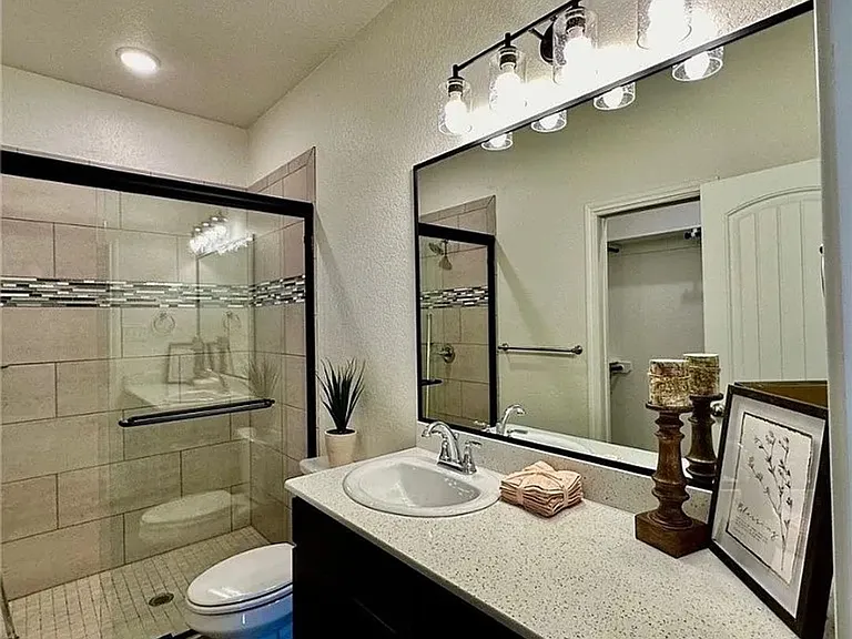 5209 White Rose Dr — Photo 11