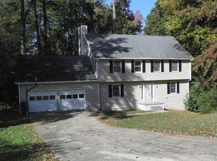 5260 Golf Valley Way, Stone Mountain, GA 30088