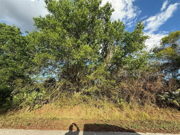 3382 NW 31st Ave #15, Okeechobee, FL 34972