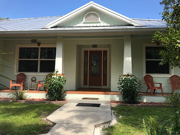 2nd image of 1921 Lismore Ct