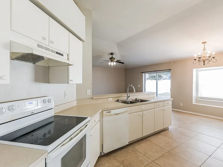 1225 Dragon Head Dr — Photo 8