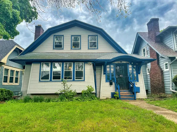 2360 North 48th STREET, Milwaukee, WI 53210