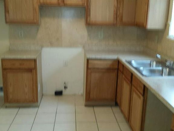 2nd image of 3060 River Birch Dr