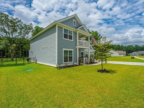 5th image of 4287 Hugh Bennett Dr