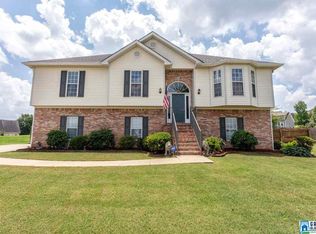 186 Stonehaven Dr, Pelham, AL 35124