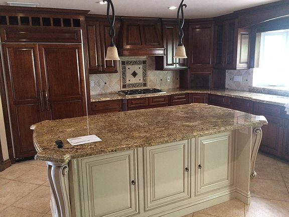 Large Kitchen Center Island with Bar Stool Seating