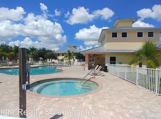 1065 Hancock Crk Blvd APT 204, Cape Coral, FL 33909