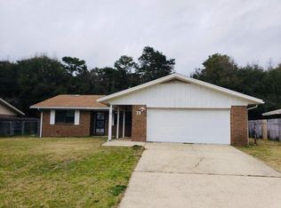 73 12th Ave, Shalimar, FL 32579