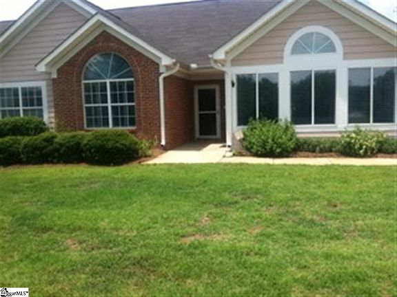 2nd image of 303 Heritage Club Dr