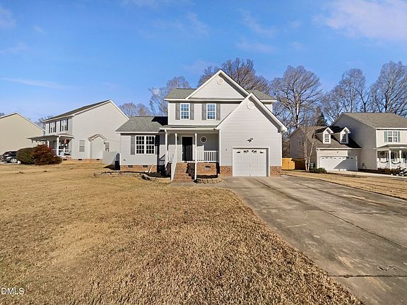 2nd image of 121 Creekbank Ct