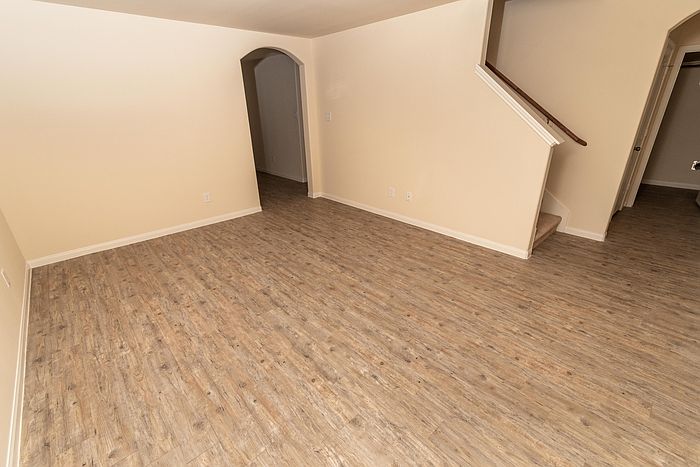 1st image of 21151 Field House Ct