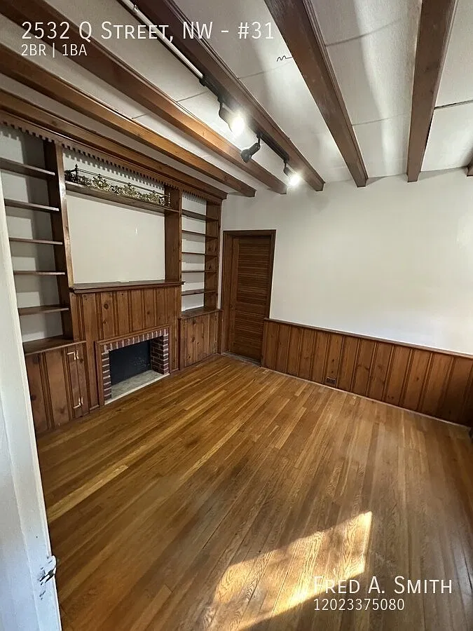 2 bedroom Unit Available Now in Georgetown/Dupont! — Photo 3