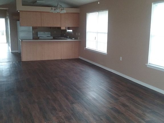 3rd image of 3120 Flintlock Dr