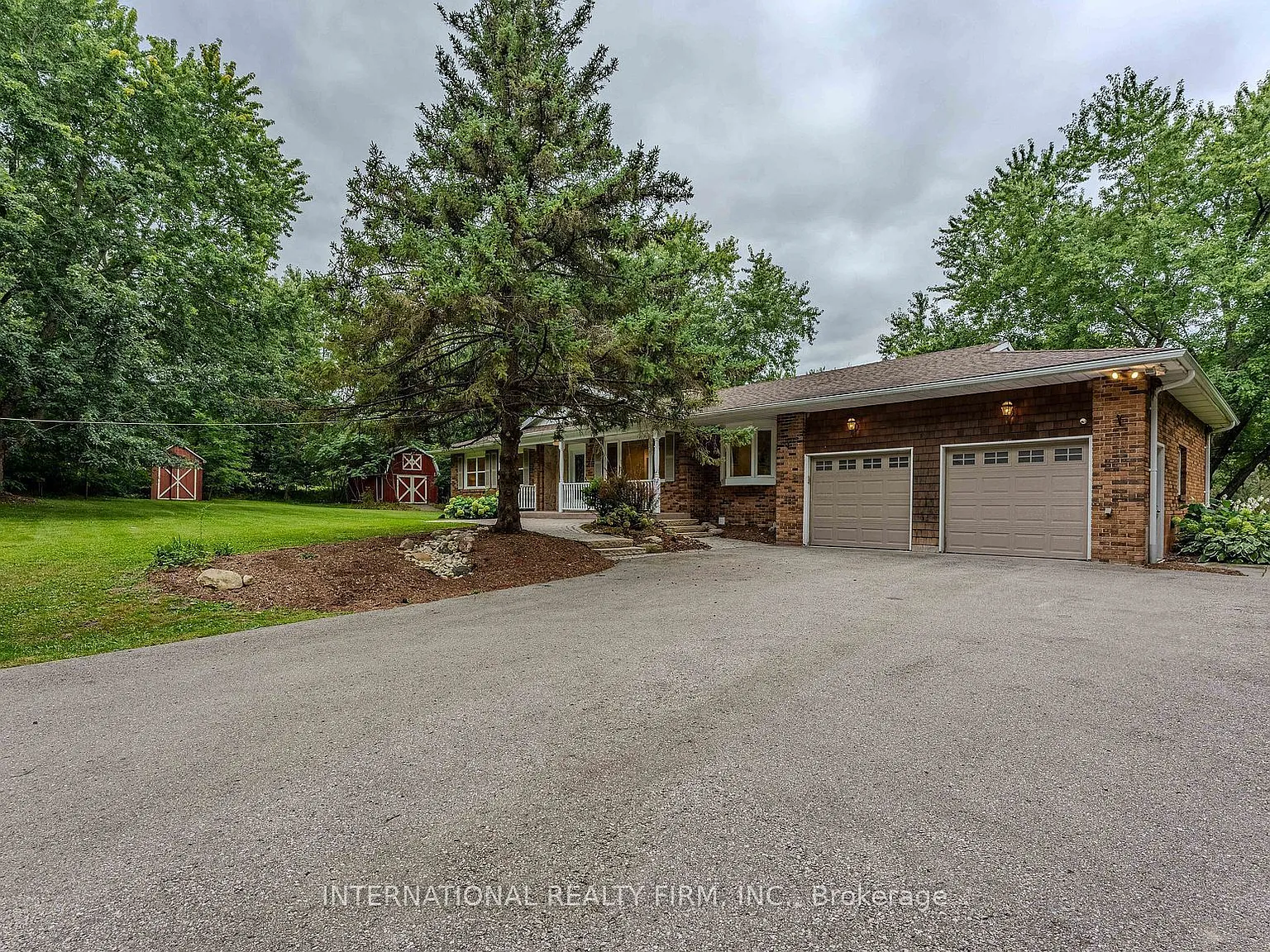 4 bed, $3,950 — Photo 3