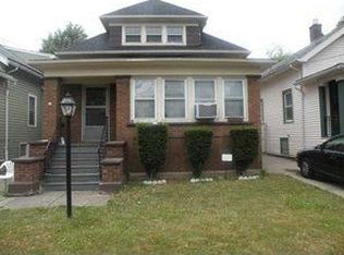 22 Freeman St, Buffalo, NY 14215