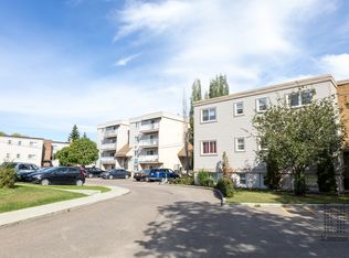 Compton Court, Edmonton, AB T5H 1E2
