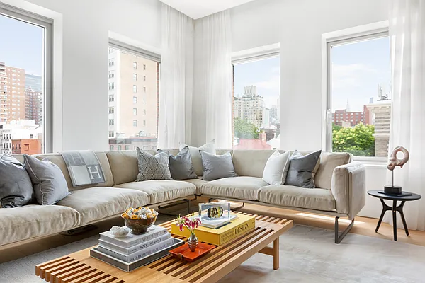 Sold by Compass | media 1