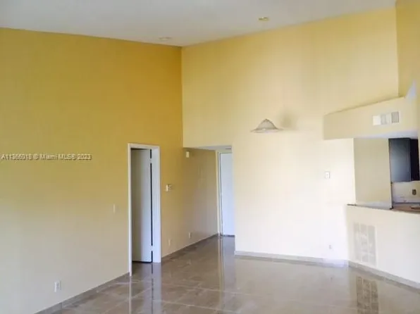 8741 Wiles Rd APT 306, Pompano Beach, FL 33067