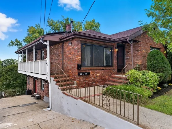 12 Ridge Rd, Revere, MA 02151
