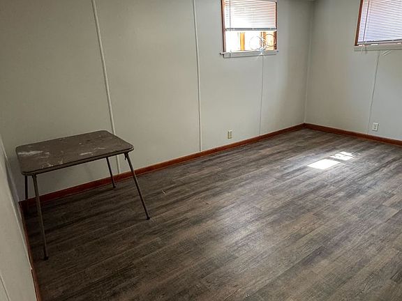 4th image of 408 2nd Ave NE APT 4