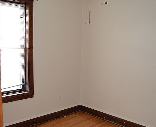 5th image of 4019 N Hoyne Ave #3