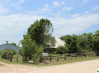 4804 SE River Rd, Martindale, TX 78655