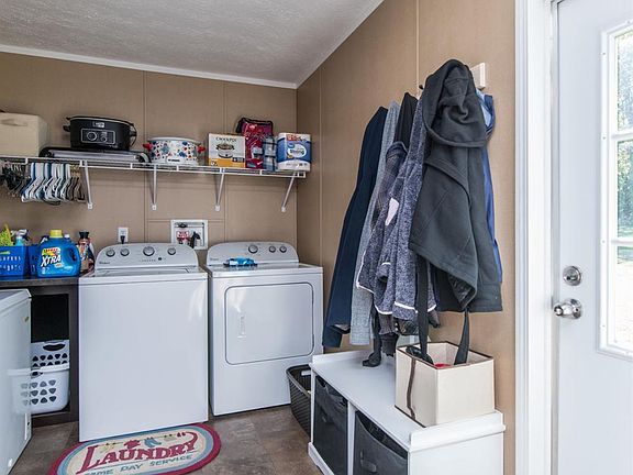 5th image of 112 Josie Ln