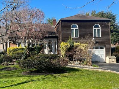 20 Community Road, Bay Shore, NY, 11706