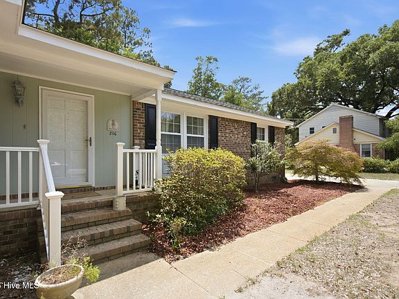 2nd image of 206 Royal Oak Drive