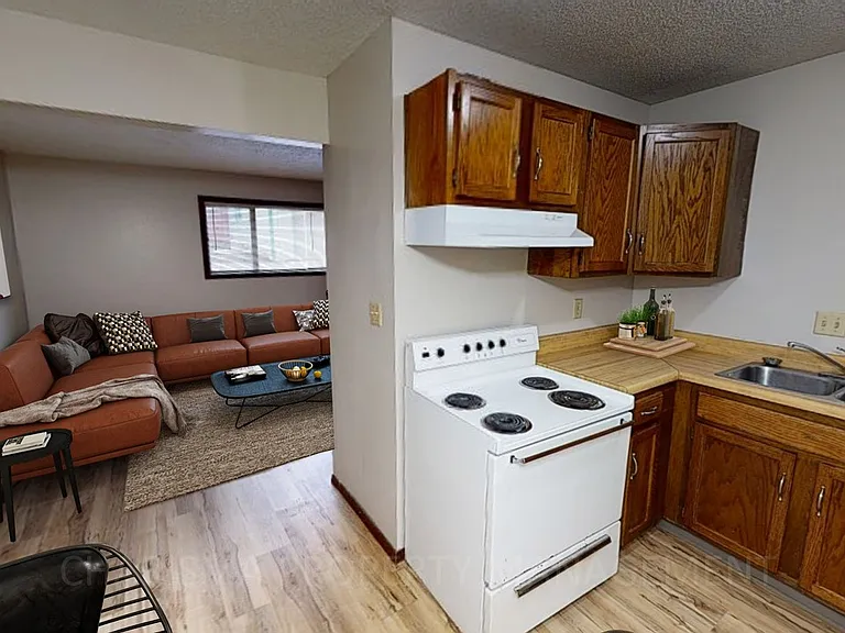 Dakota Apartments LLC — Photo 6
