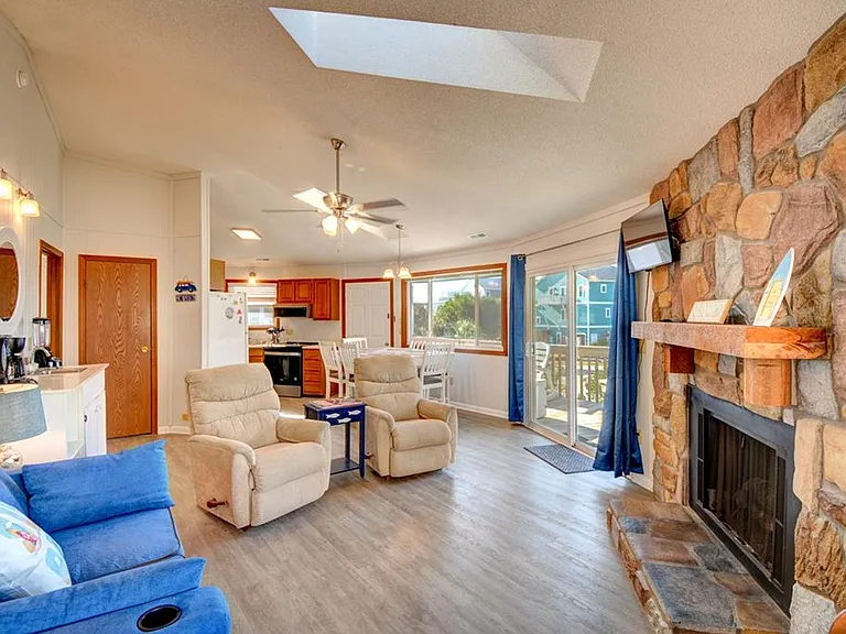 2 Banks Channel Ct — Photo 6