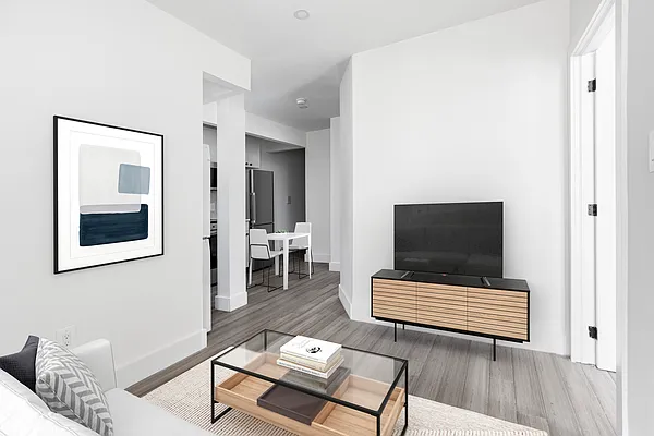 Rented by Platinum Properties | media 4