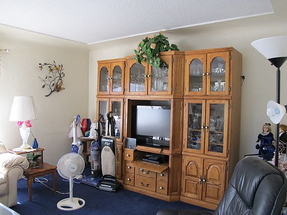 4th image of 4780 E White Ave