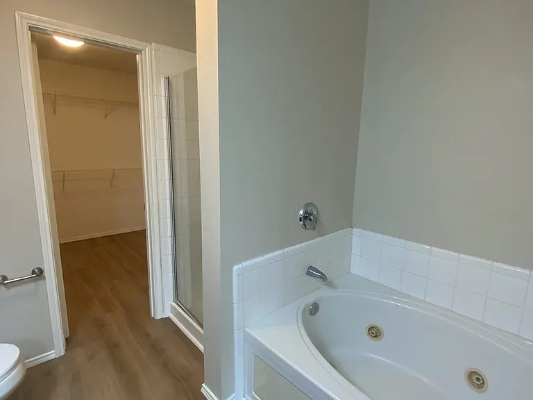 1722 Willow Way — Photo 7