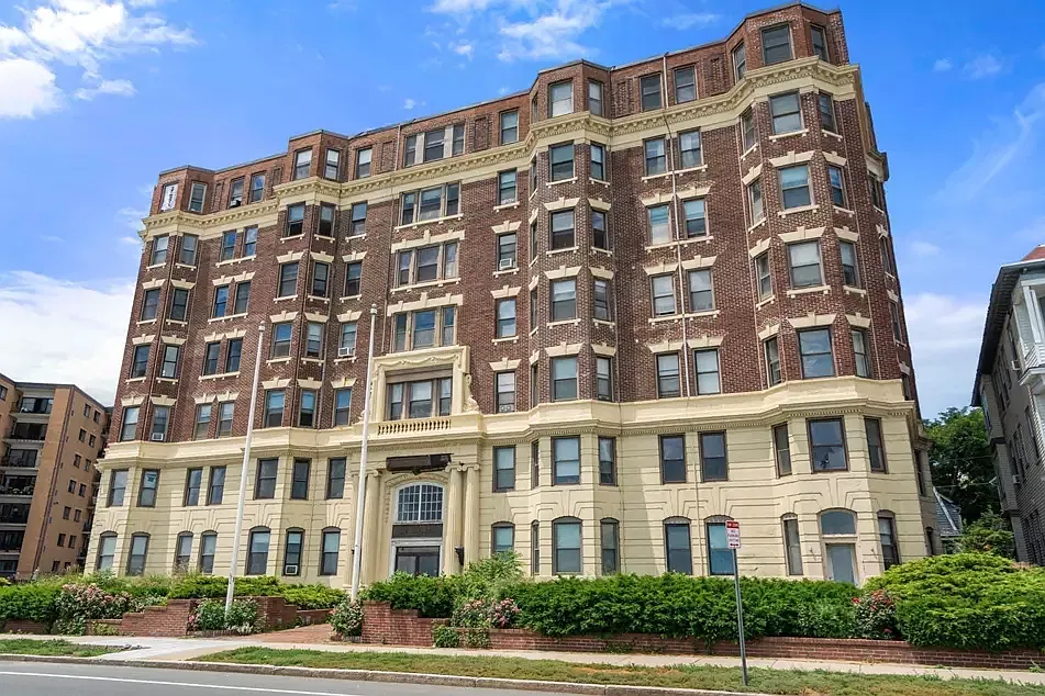 1 bed, 457 sqft, $2,200 — Photo 1