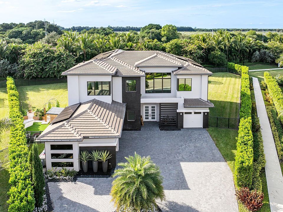 1st image of 17464 Ponte Chiasso Drive