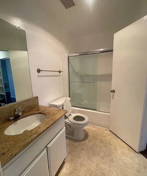*Model Unit* Studio Floorplan