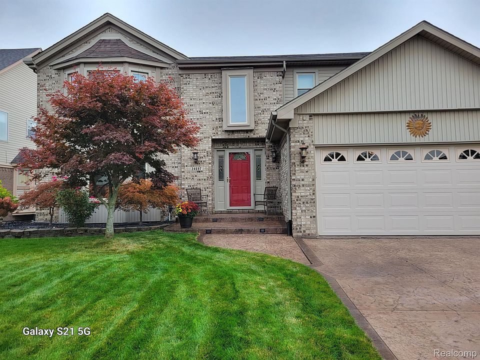 1st image of 24697 Jennifer Dr