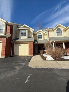 626 Smithfield Rd APT 107, North Providence, RI, 02904