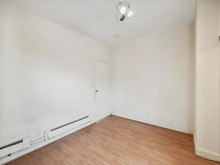 1502 N 17th St #4 — Photo 6