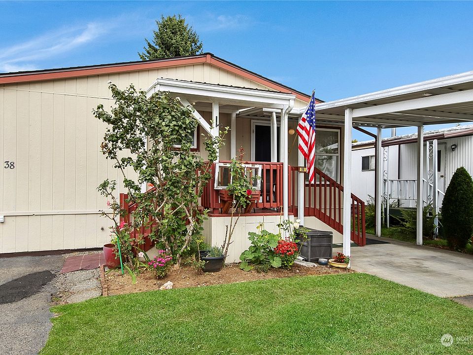 1st image of 16600 25th Avenue NE #38