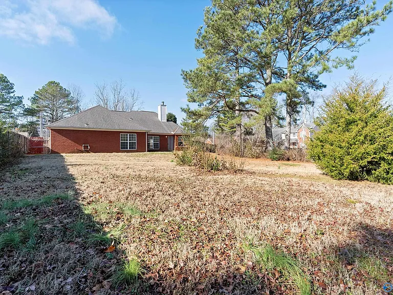 101 Cedar Hollow Ct — Photo 17