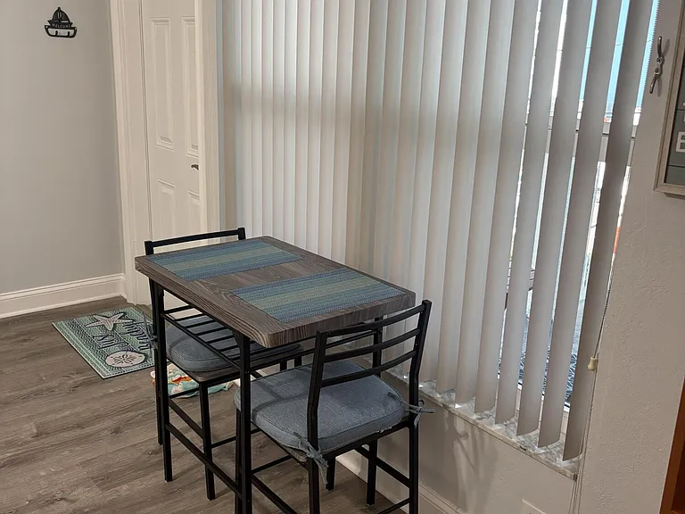 315 Van Buren St #203B — Photo 3